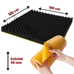 Akustik ses yalıtımı için yanmaz özellikli yumurta sünger, 30mm kalınlık, 50 DNS sertlik, 100cm x 100cm.
